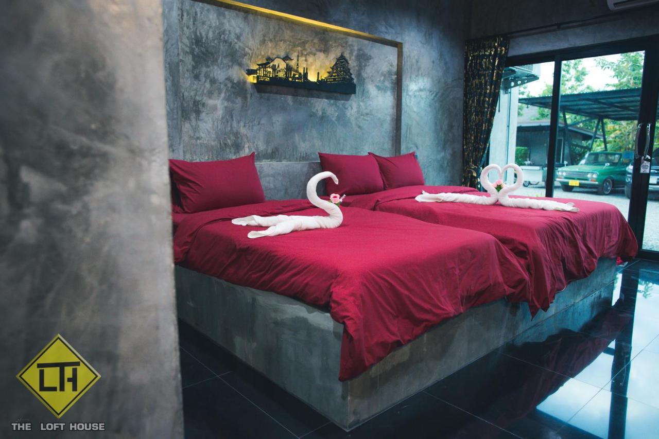 The Loft House Sakaeo 호텔 Watthana Nakhon 외부 사진